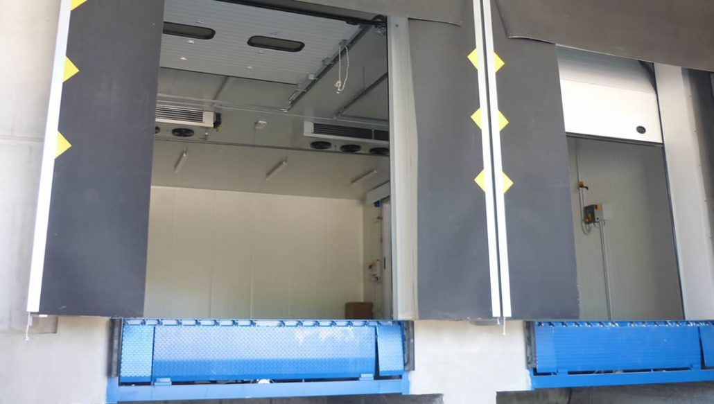 Laderampe und Torabdichtung