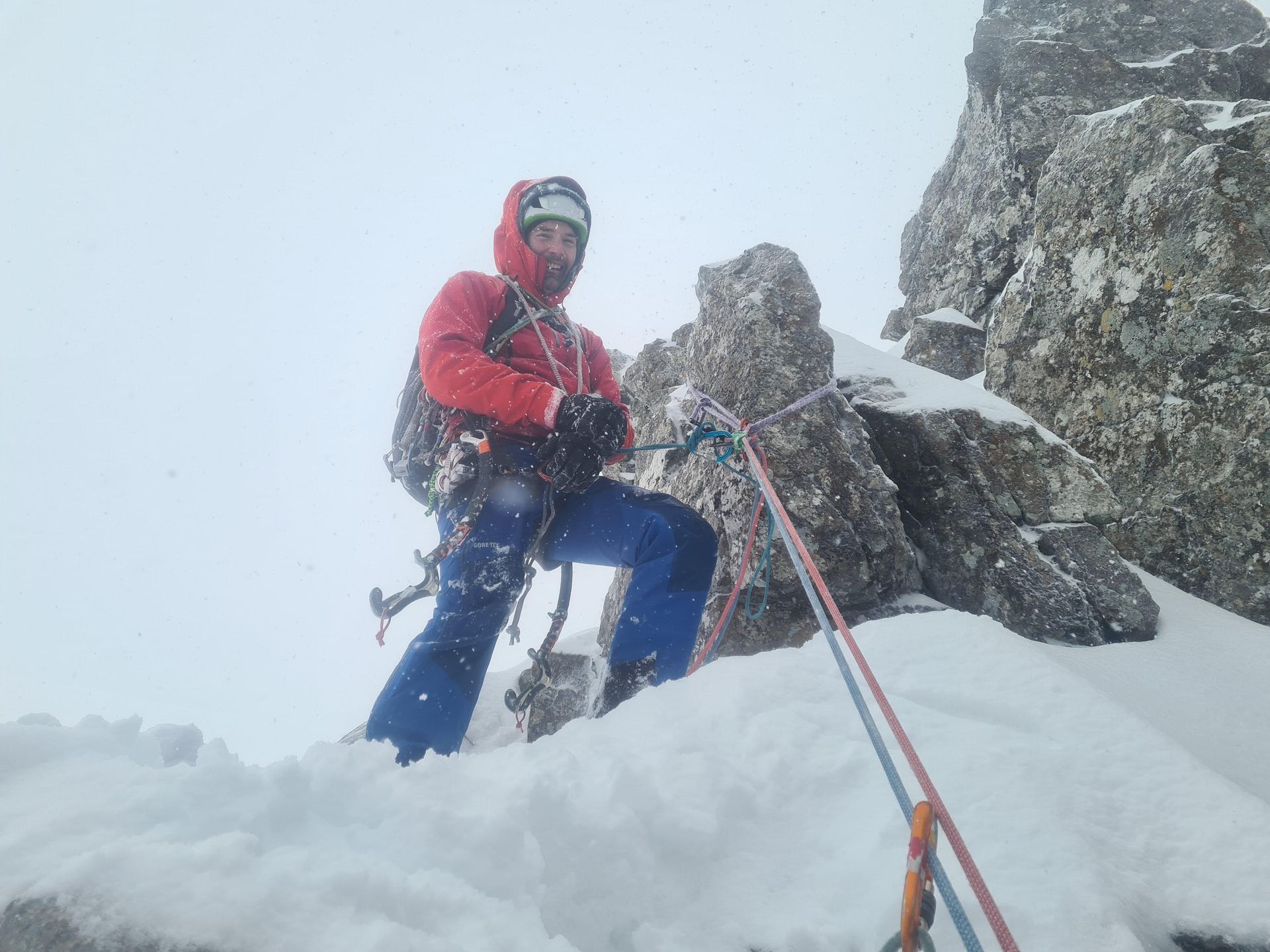 Abseiling off the South West Ridge of the Douglas Boulder