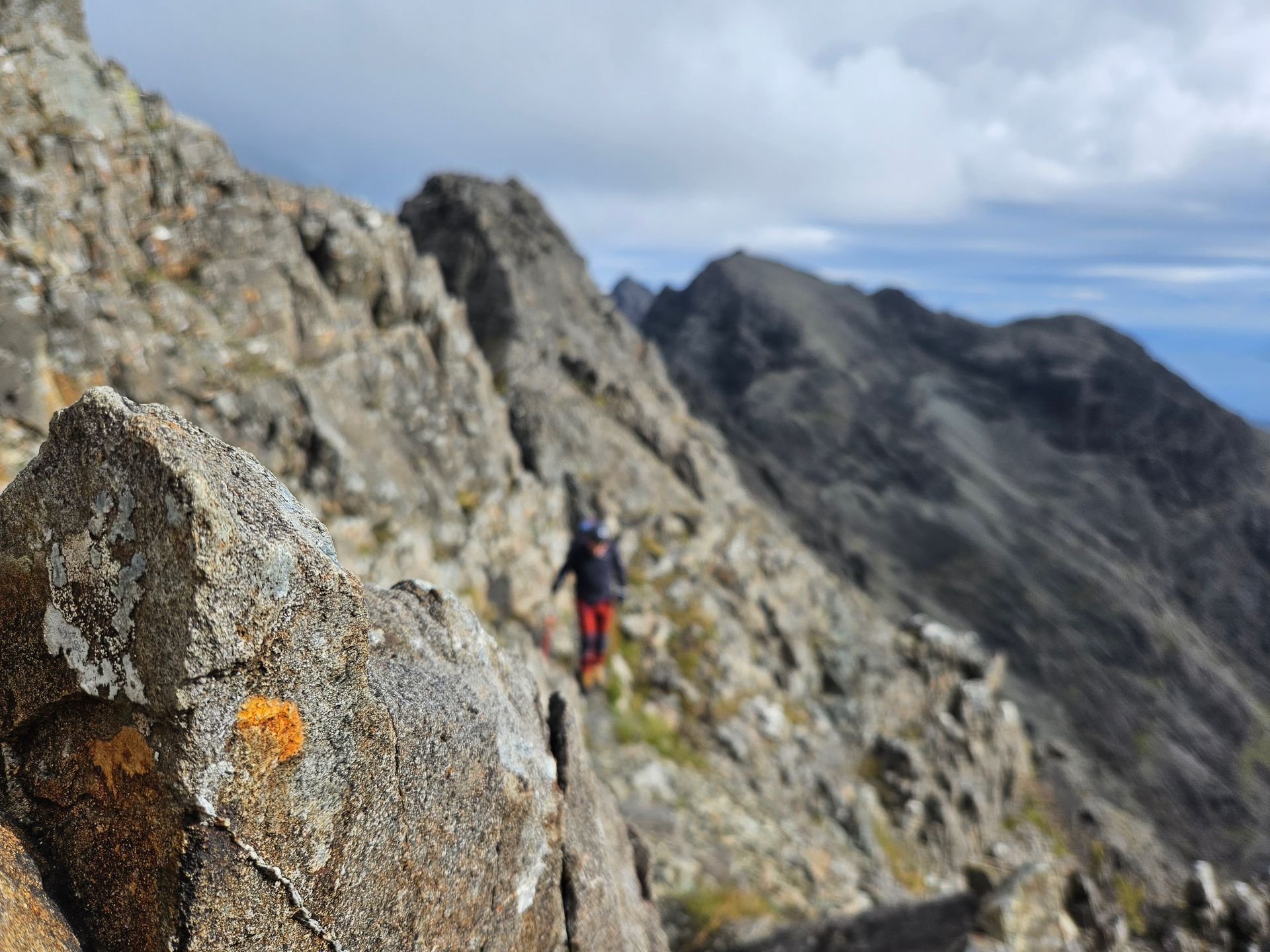 Skye Cuillin Munro Guides - Join Elite Guides on a SKye Cuillin Munro Course or book a SKye Munro Guide for a day.