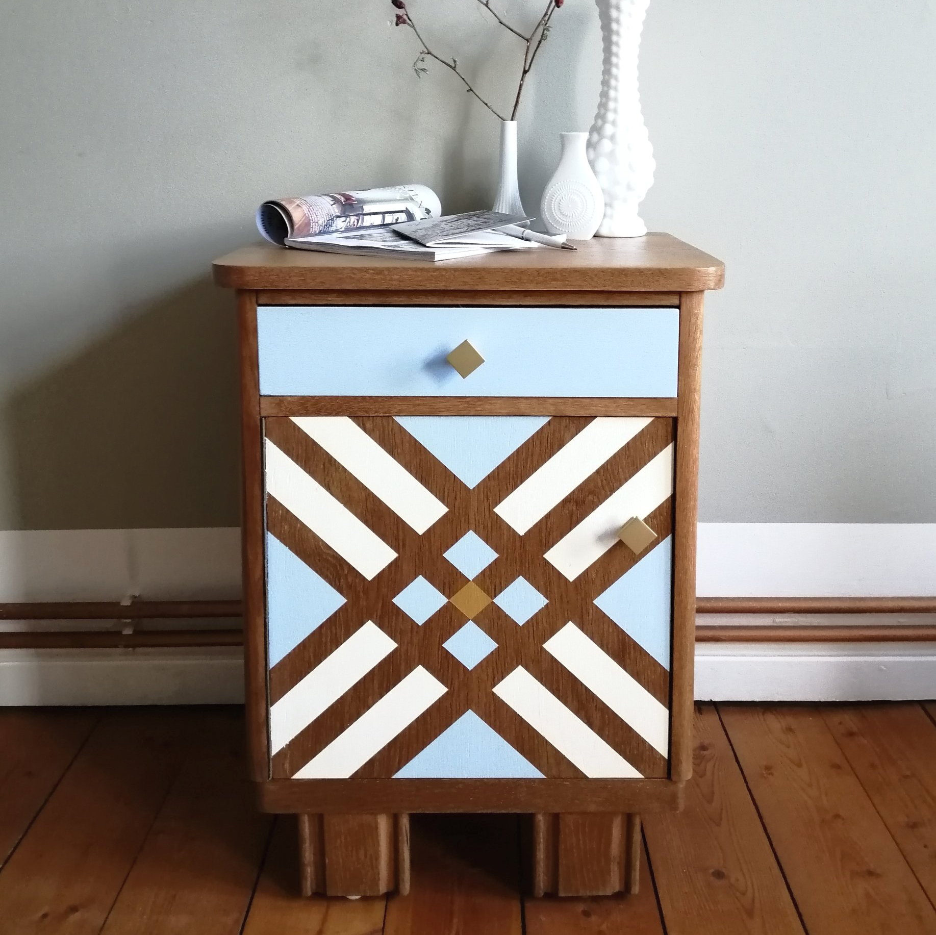 Möbelupcycling, ausaltmachneu, Möbeldesign, Interiordesign, möbelmakeover