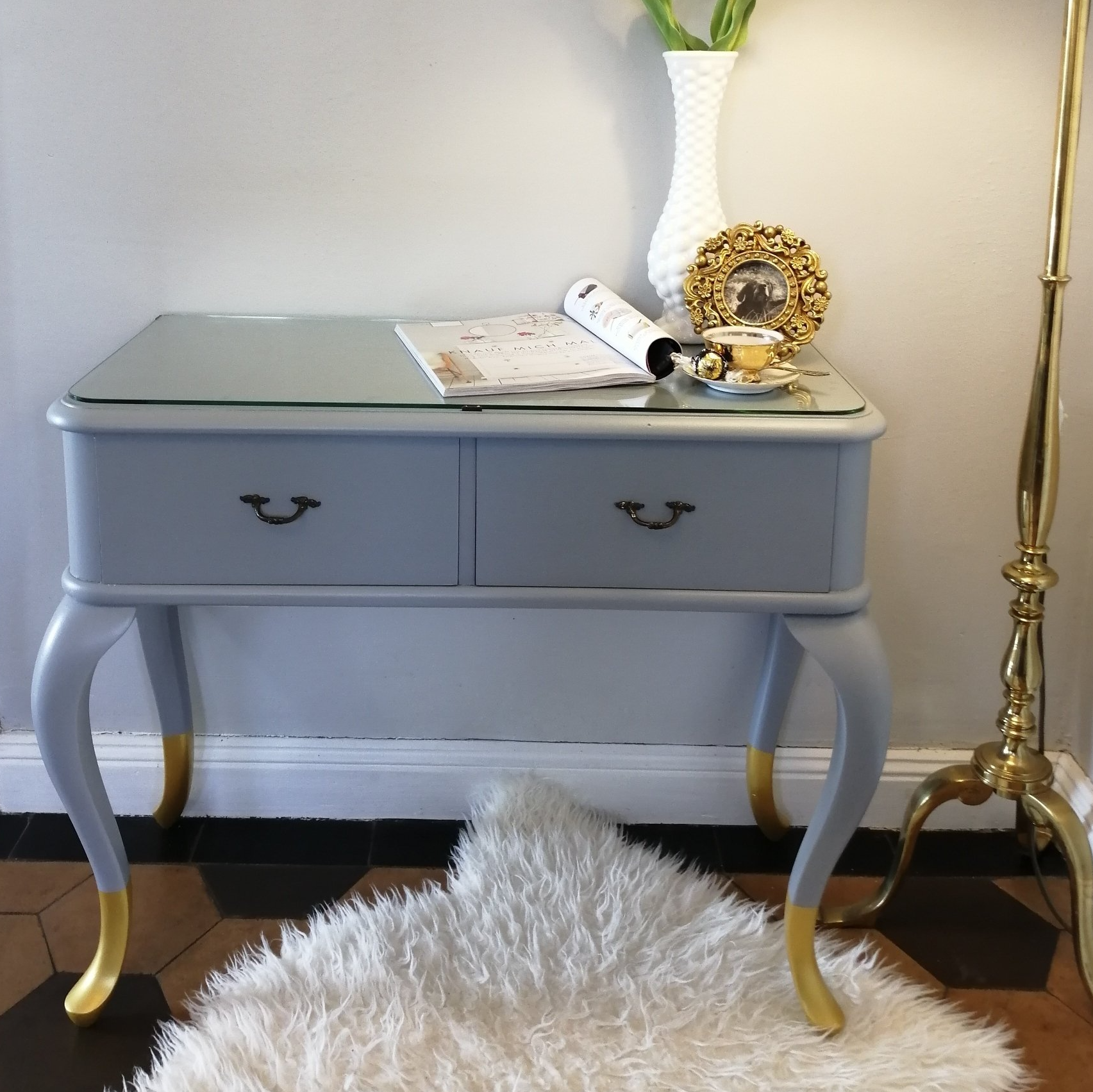 Möbelupcycling, ausaltmachneu, Möbeldesign, Interiordesign, möbelmakeover