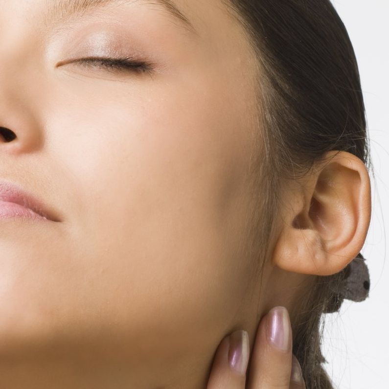 woman's face, eyes closed