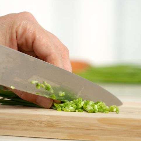 knife chopping chives