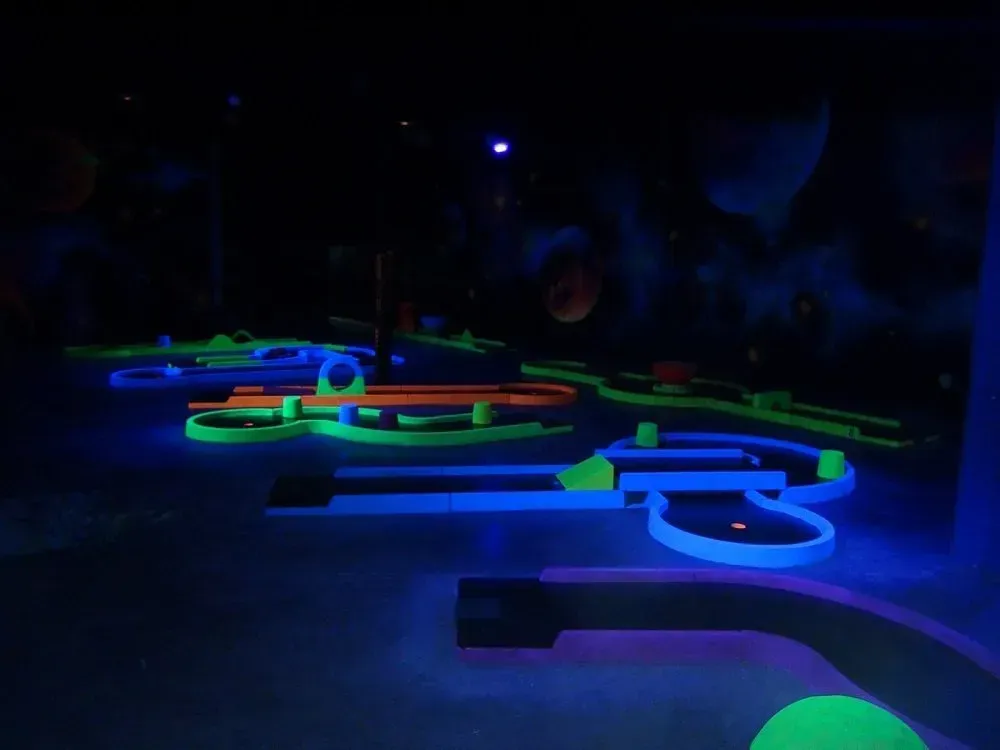 #lasergame, #bowling, #minigolf, #karaoke, #quizroom, #realite virtuelle, #blindtest, #hado, #escapegame