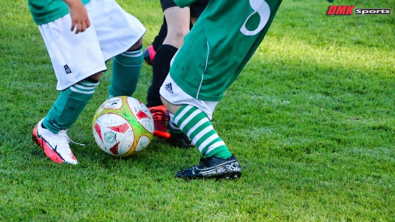 youth-soccer-cleats-buying-guide