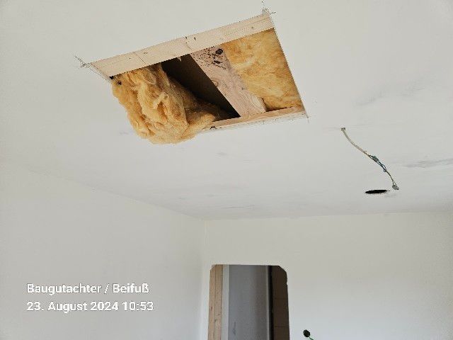 Baugutachter und Bauexperte für Bauschäden und Baumängel in Oberding.
