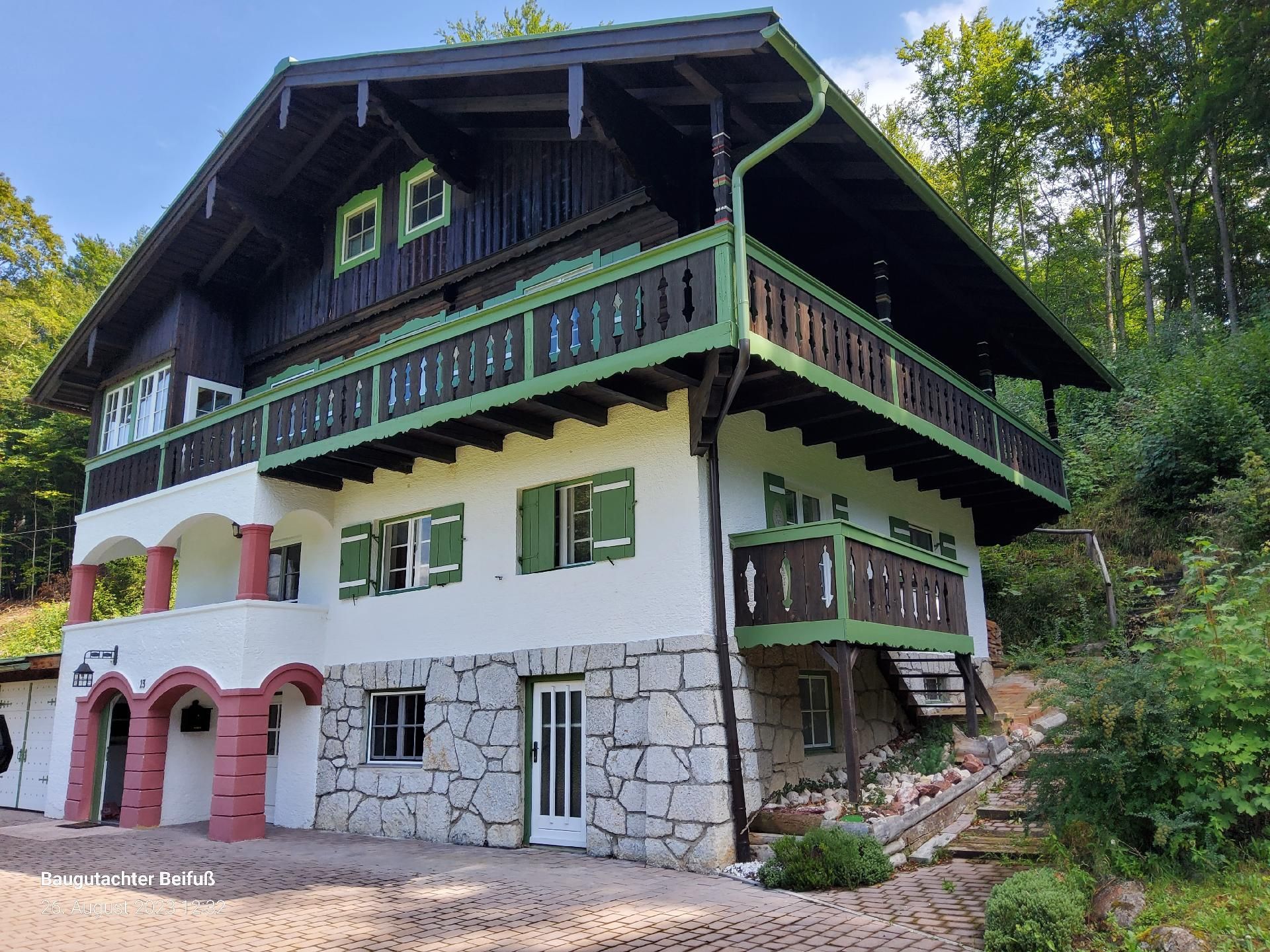 Kaufberatung von Luxusobjekte in München vom Baugutachter und Hausgutachter.