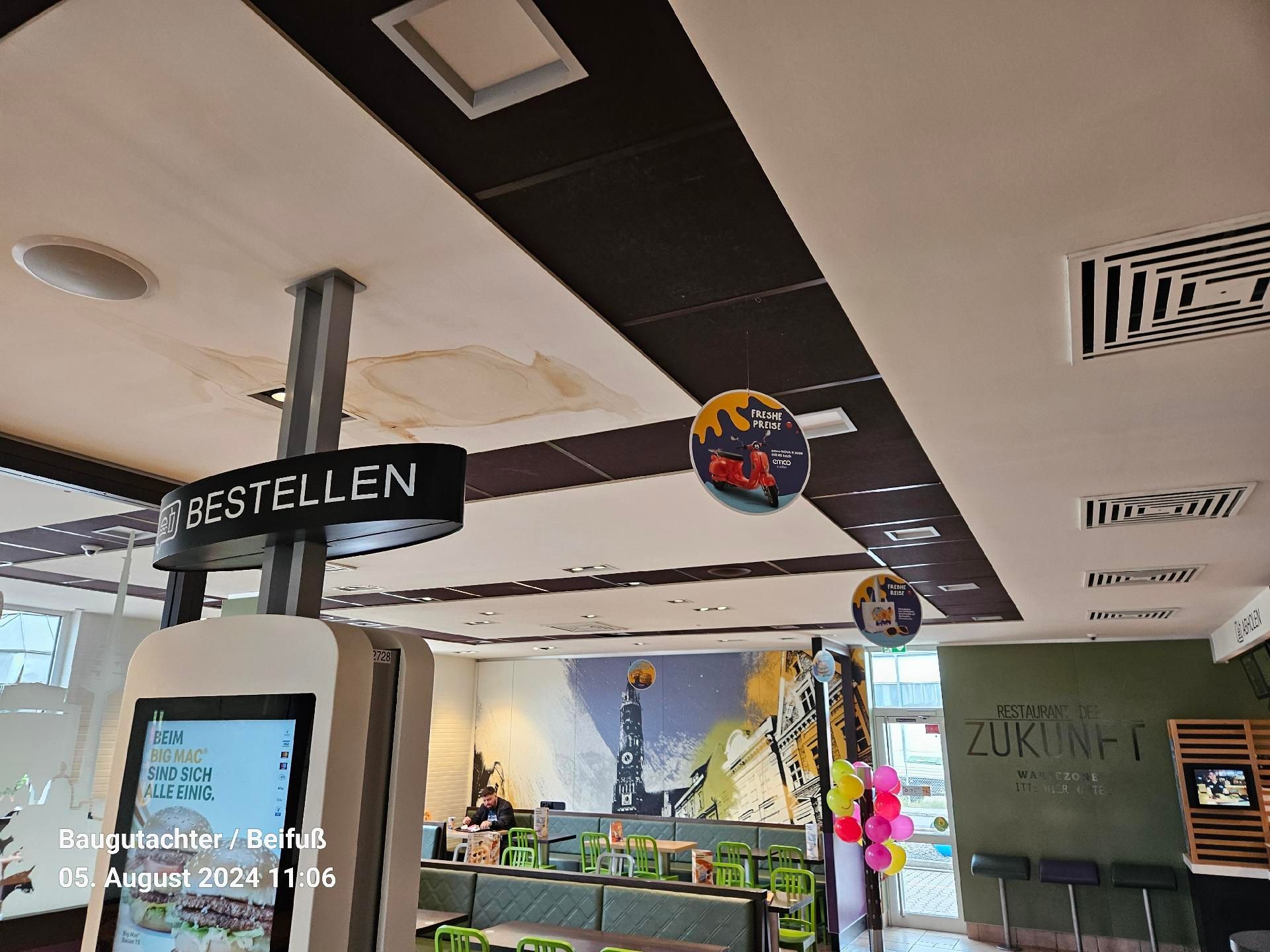 Bausachverständiger für Ursachenermittlungen von Wasserschäden und Schimmelpilzschäden in München.