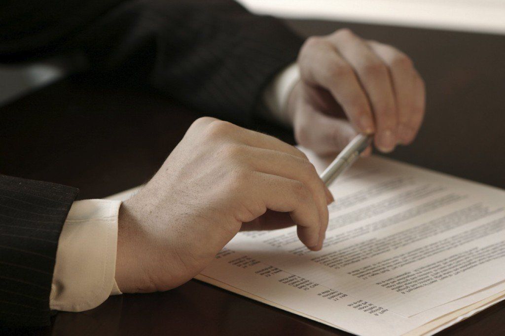 bail bondsman signing contract