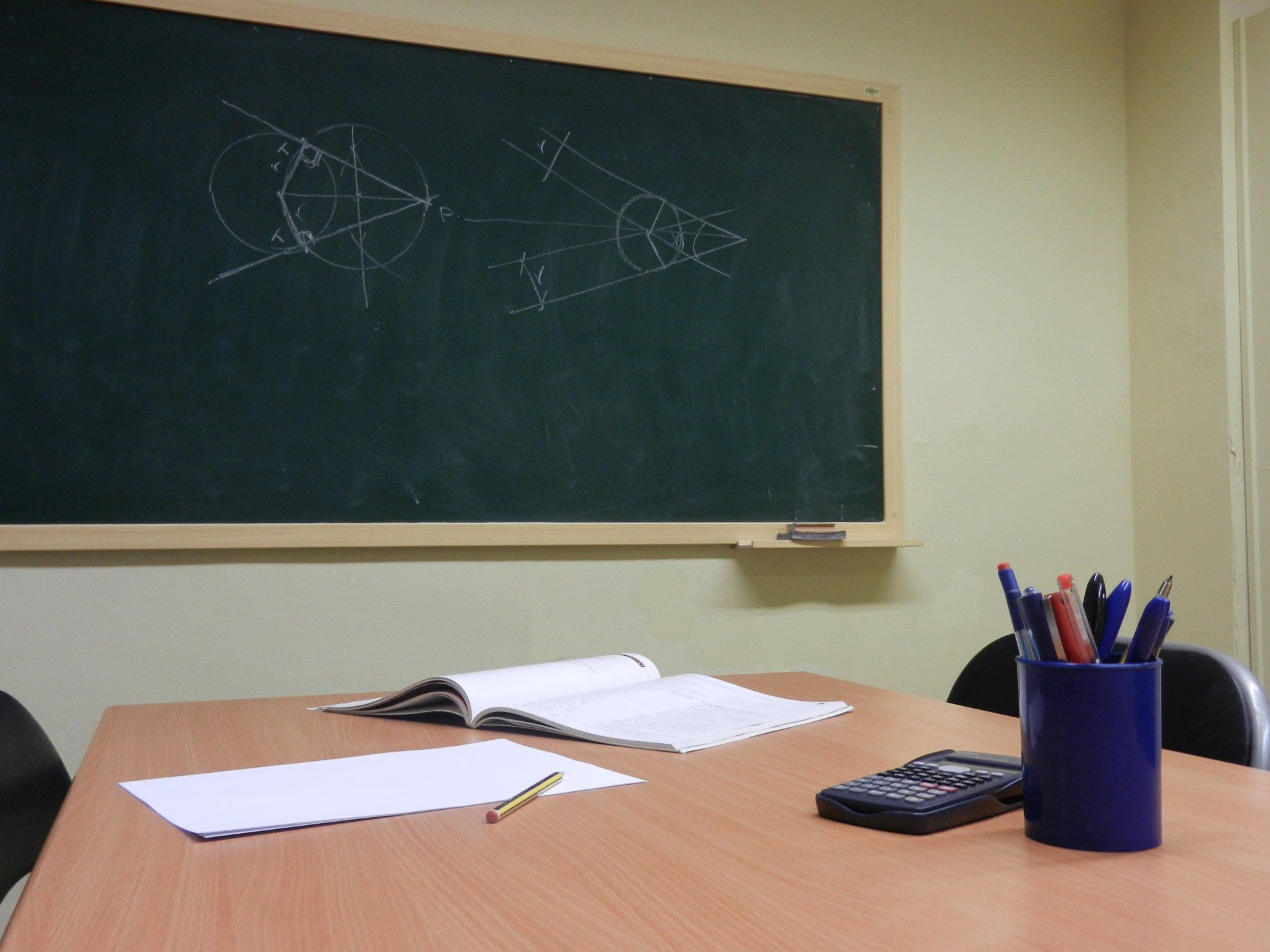 Preparació a les proves d'accés Comunes Arts Plàstiques i Disseny Proves accés comunes