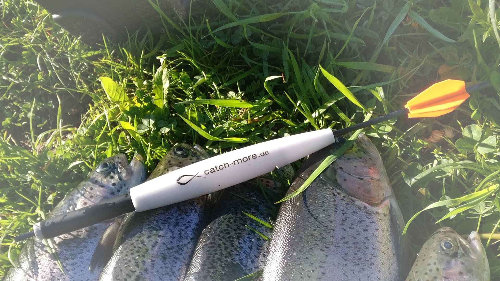 mit der Angelpose flexibel am Forellensee