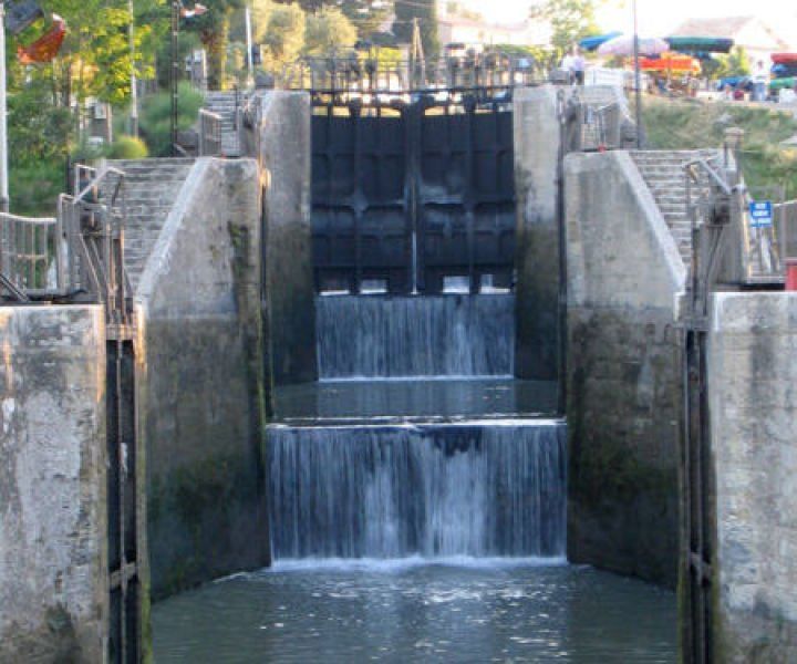 les écluses de Fonséranes Canal du Midi