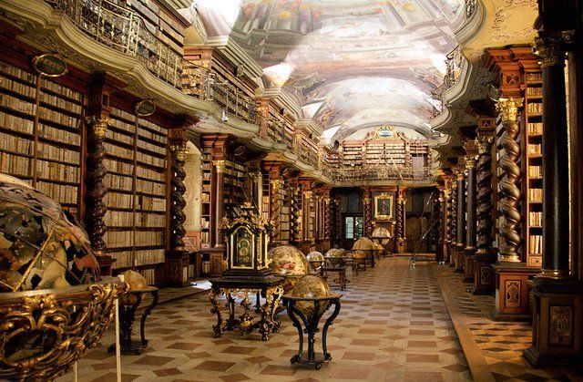 Clementinum bibliothèque  de Prague