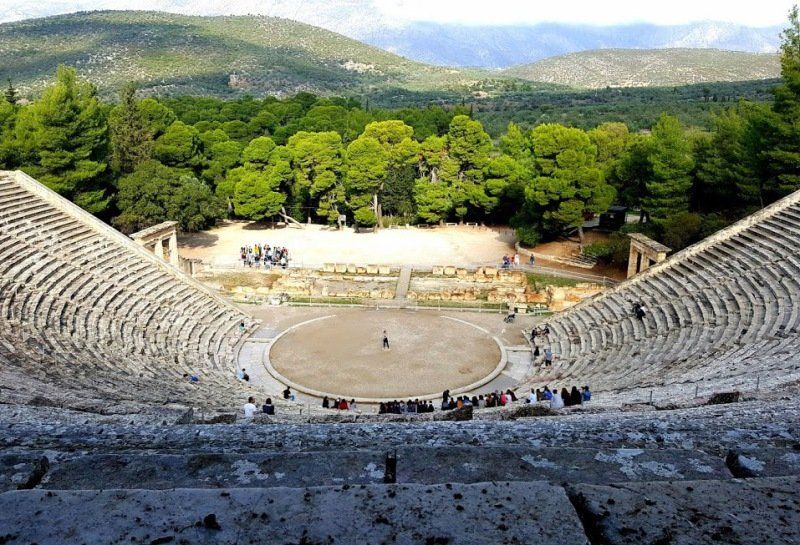le théâtre d'Epidaure en Grèce