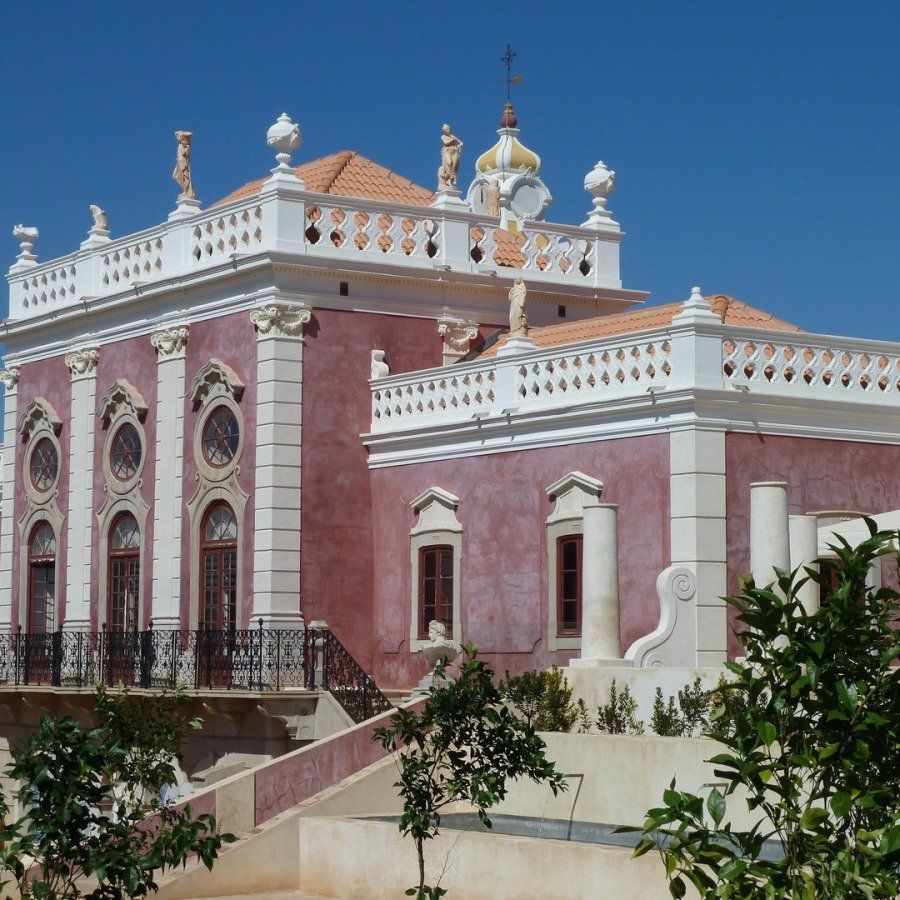 Palais Estoî au Potugal