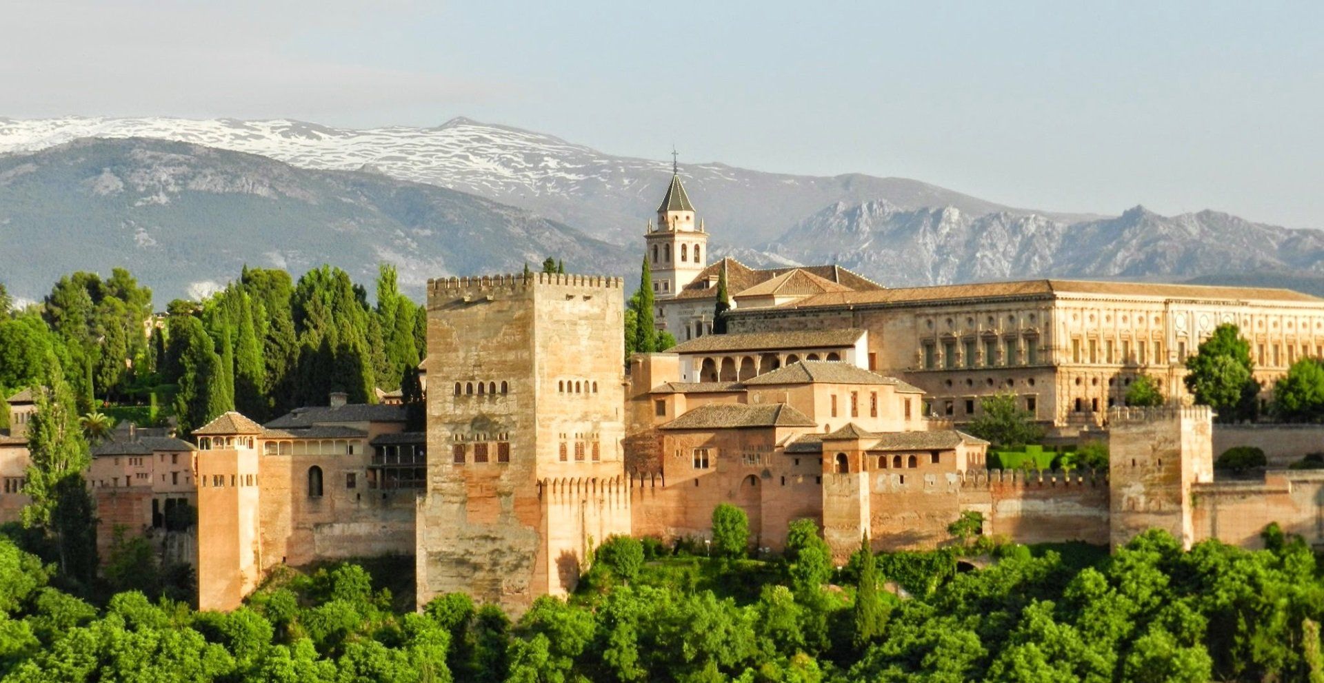 la ville de Grenade et l'Alhambra