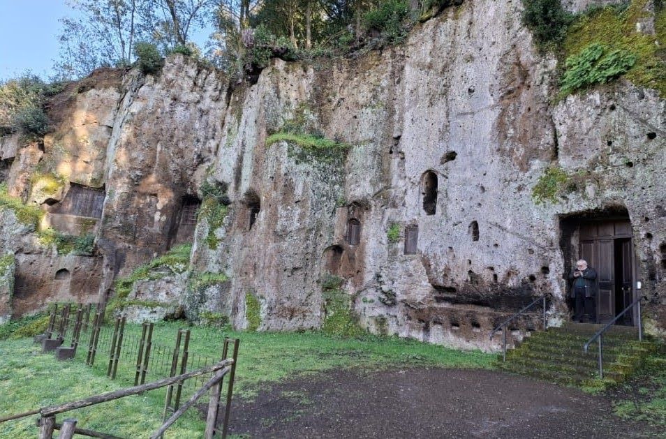 Nécropole de Sutri