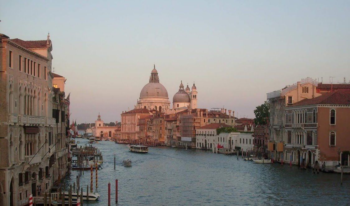 Venise, le grand canal en Italie