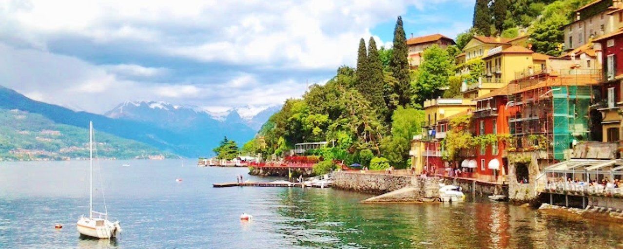 Varenna au lac de Côme en Italie