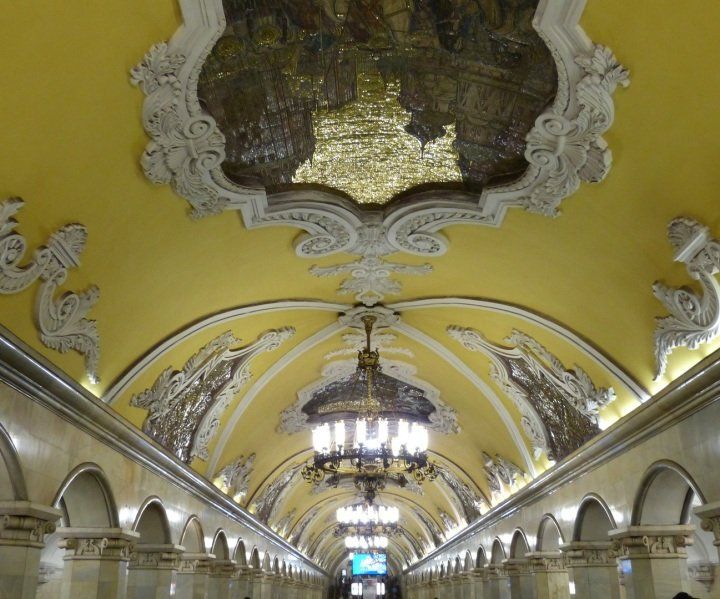 Le Métro de Moscou une oeuvre d'art en Russie