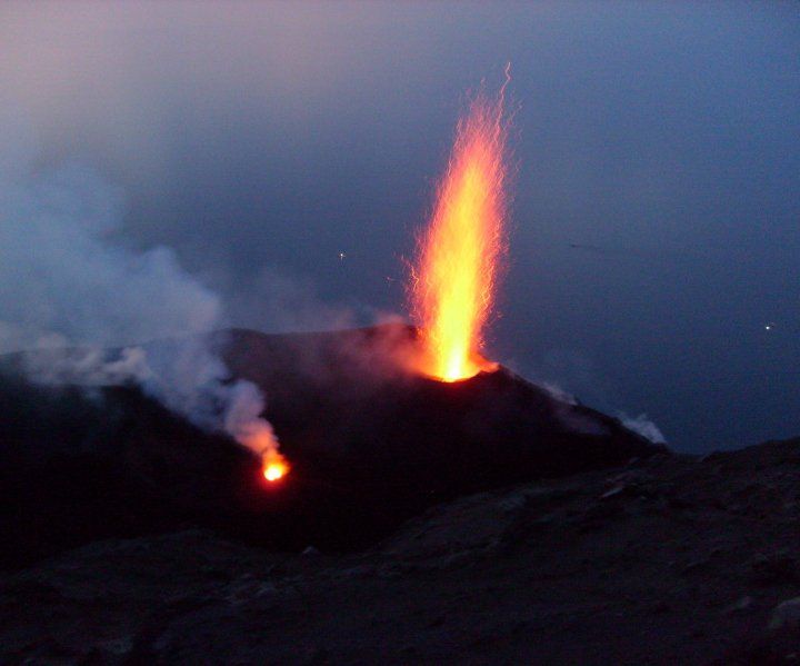 éruption du Stromboli