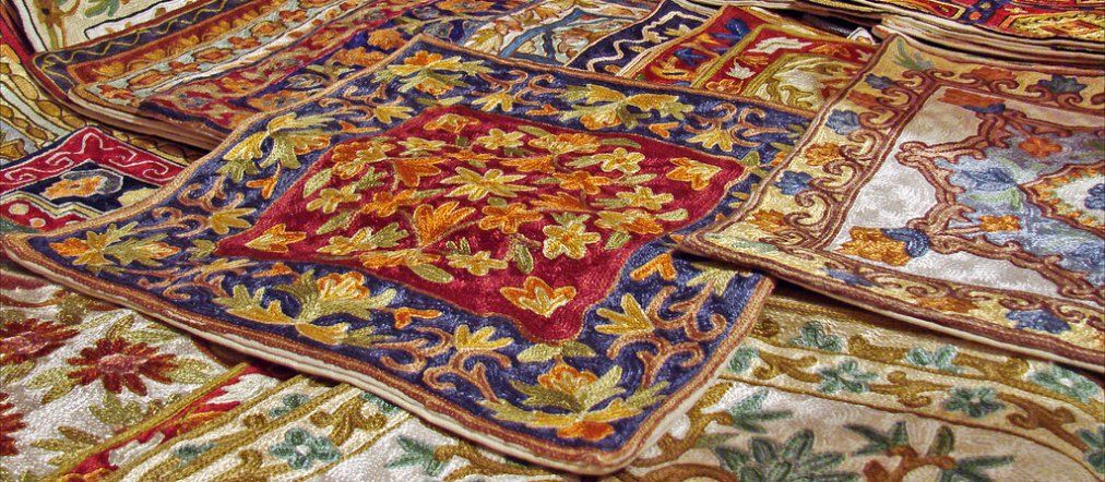 la fabrique des tapis de soie en Ouzbékistan