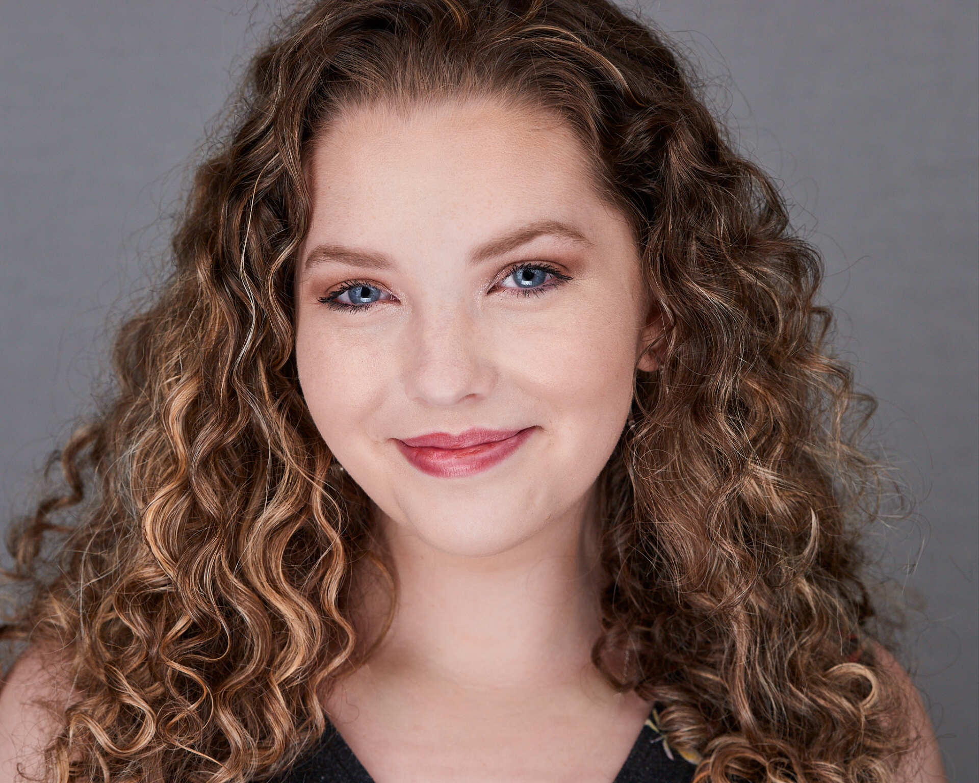 On-in-a-million Headshot High-Lookability, 1% Headshot for attracting jobs, clients, customers and financing.