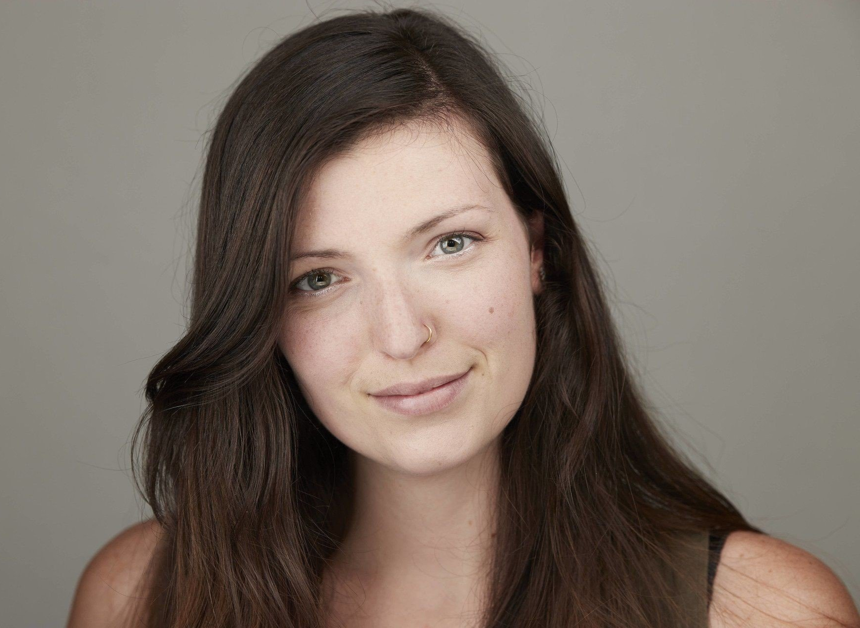 High lookability: approachable, competent and trustworthy Headshots opens doors 24x7. 1% top Headshot that always draws in prospects and opportunities