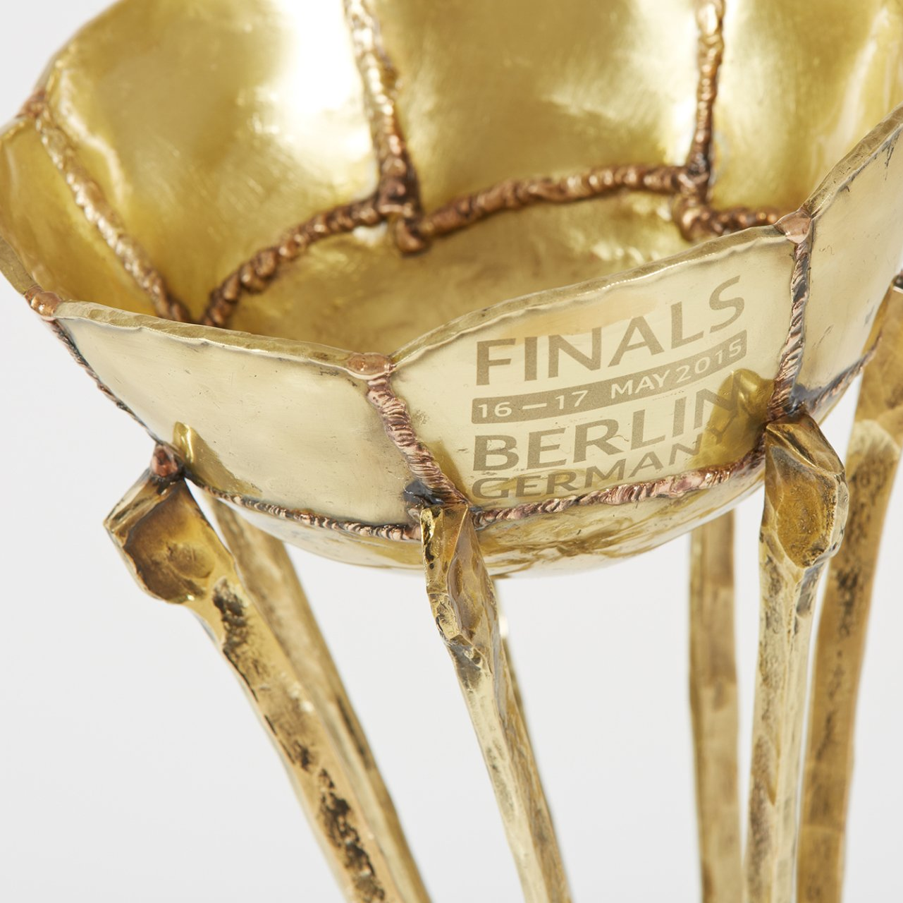 Final Four, Berlin 2015, Handball Sportpokal, Sportskulptur