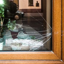 Reparaturen durchgeführt von der Treppenbau und Bautischlerei Frank Gerhardt Reparaturen durchgeführt von der Treppenbau und Bautischlerei Frank Gerhardt