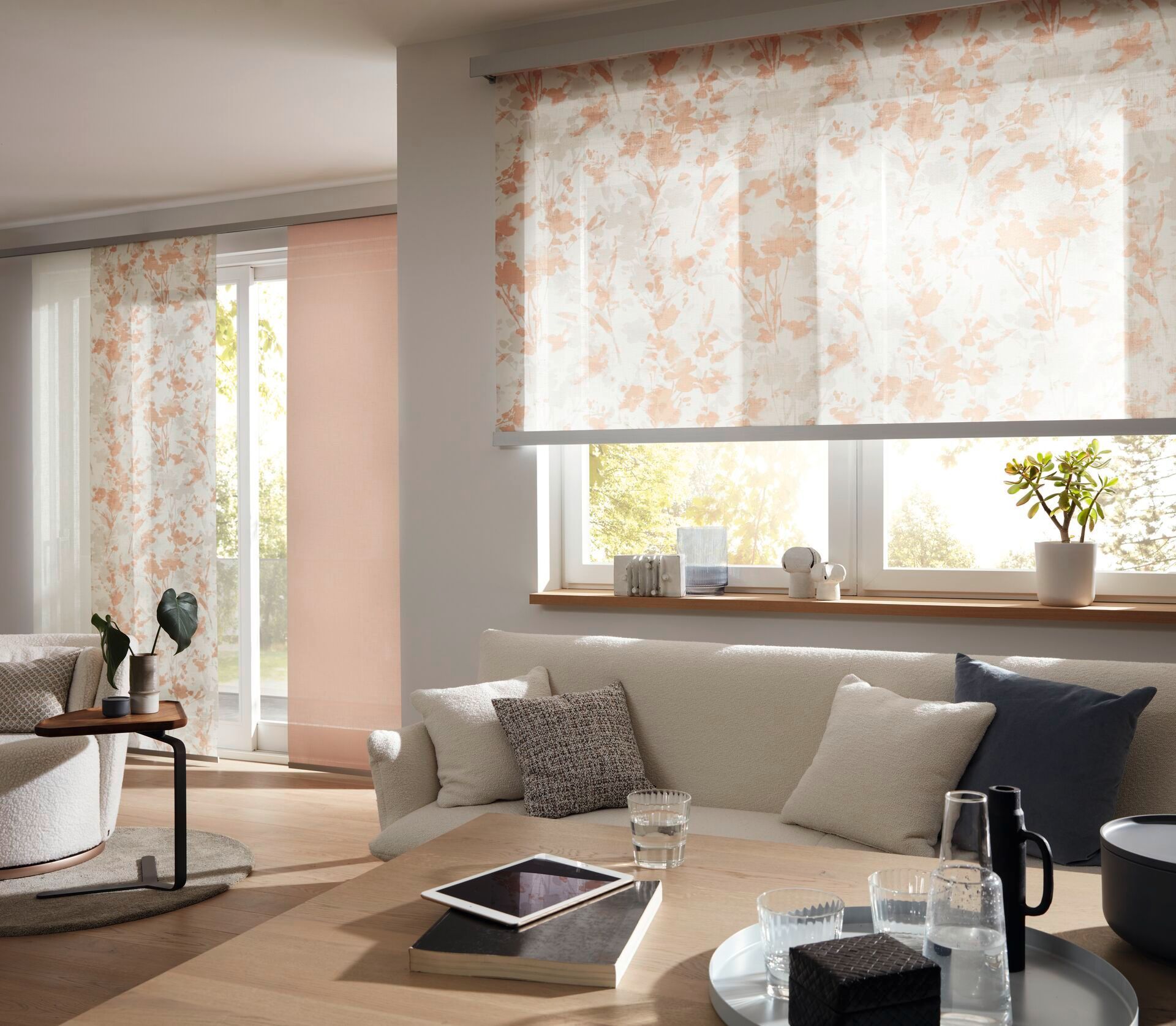 Rollos Beispiel
fichtner raumausstatter brandis wohnideen wohnstoffe sonnenschutz boden tapeten bodenbelag fenstervorhänge wandgestaltung polster