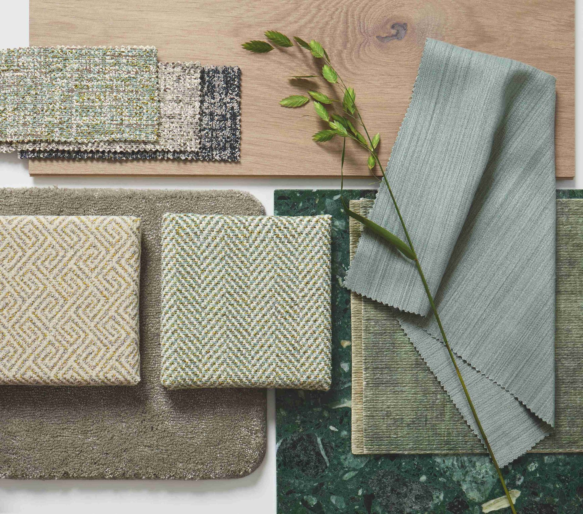 Privaträume verschiedene Stoffbeispiele zum Vergleich
fichtner raumausstatter brandis wohnideen wohnstoffe sonnenschutz boden tapeten bodenbelag fenstervorhänge wandgestaltung polster