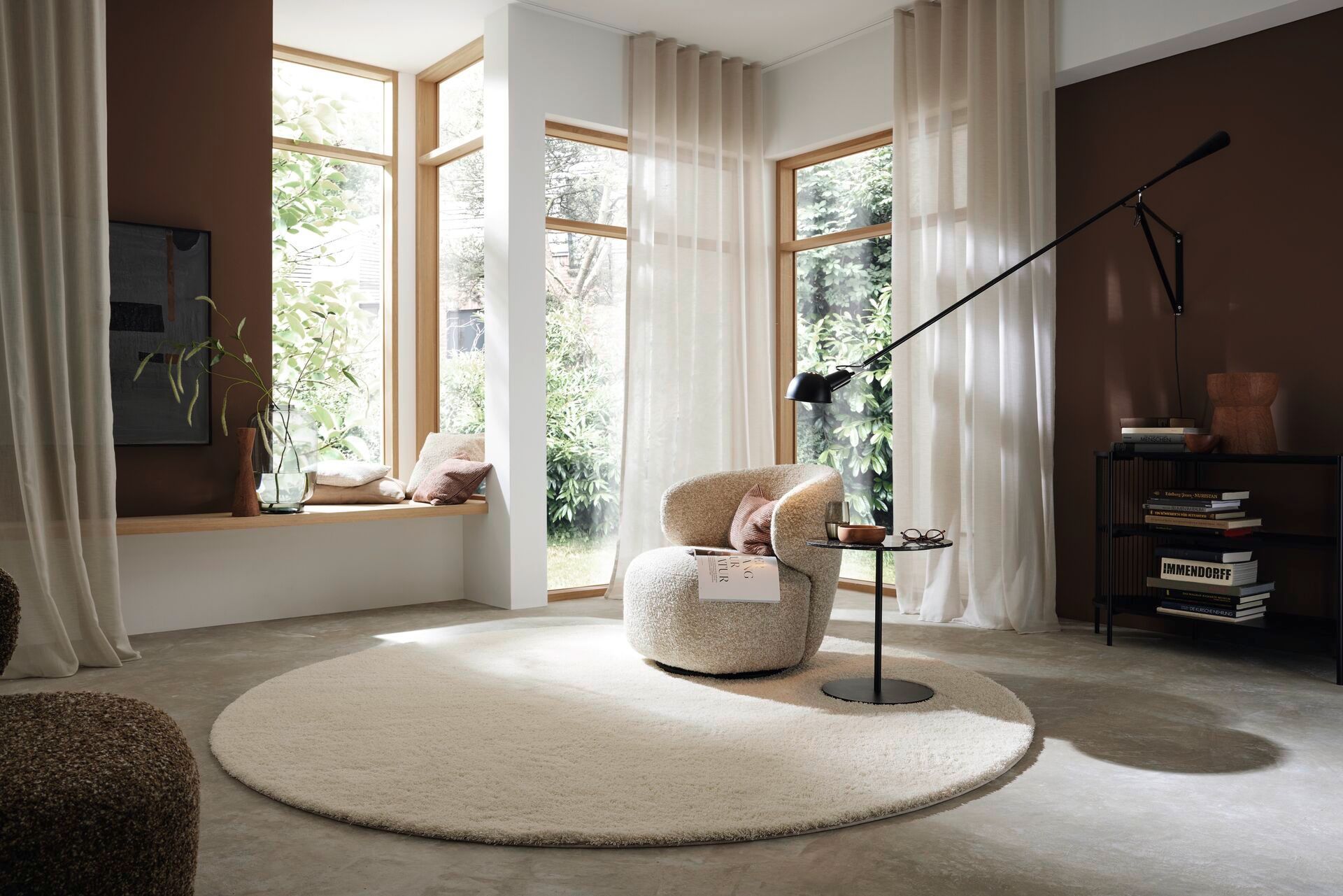 Teppiche Beispielwohnraum 
fichtner raumausstatter brandis wohnideen wohnstoffe sonnenschutz boden tapeten bodenbelag fenstervorhänge wandgestaltung polster