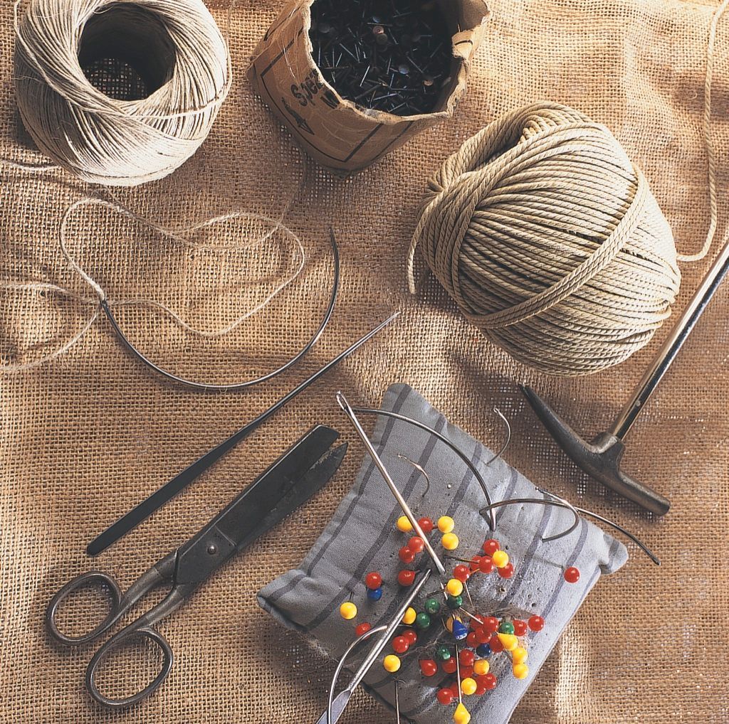 Handwerk Beispiele Arbeitsbeispiele Fensterdekoration Neupolsterung Aufpolsterung Bodenbelag Parkett Wandbekleidung Wandverkleidung Möbelauswahl
fichtner raumausstatter brandis wohnideen wohnstoffe sonnenschutz boden tapeten fenstervorhänge wandgestaltung polster