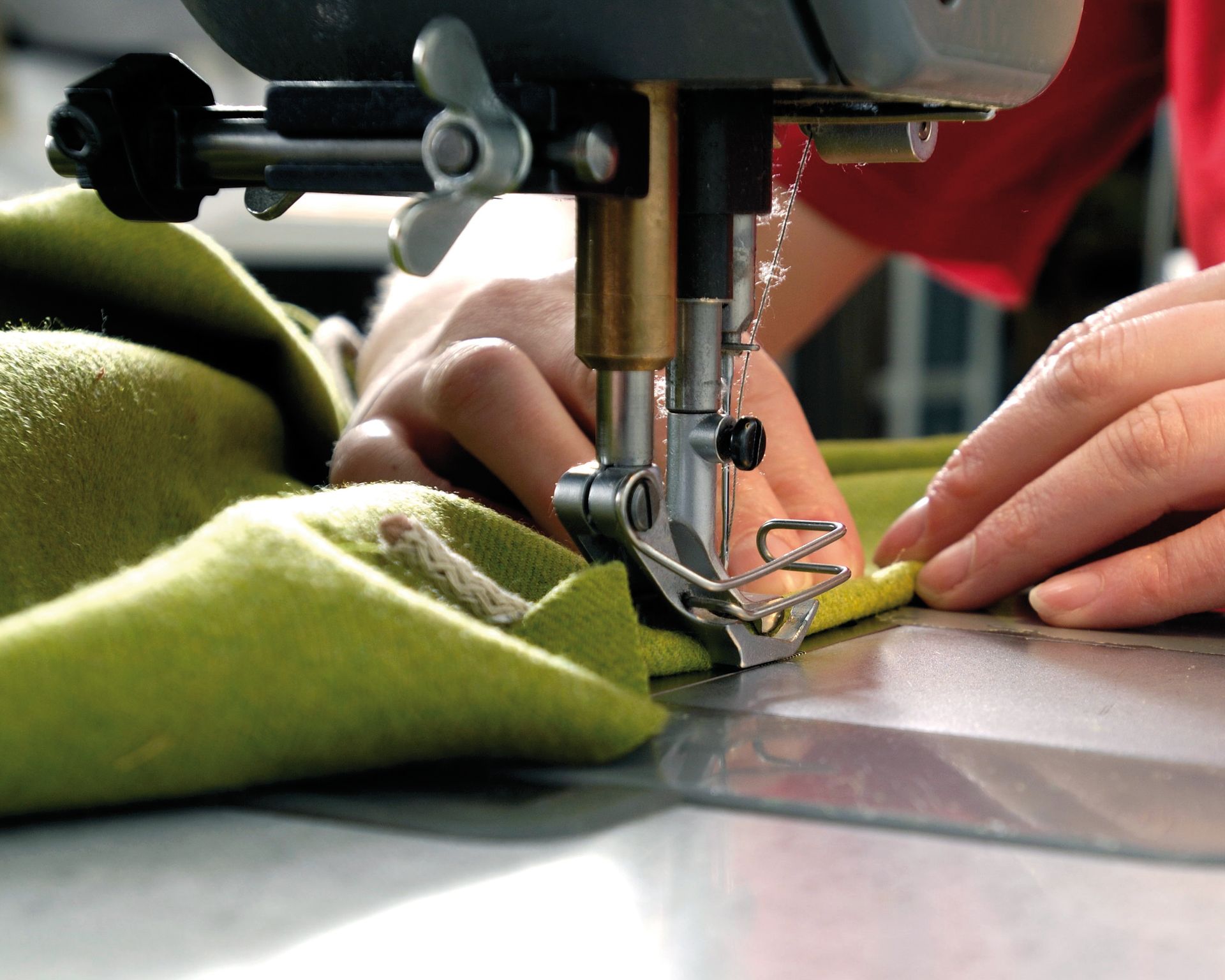 Handwerk Beispiele Arbeitsbeispiele Fensterdekoration Neupolsterung Aufpolsterung Bodenbelag Parkett Wandbekleidung Wandverkleidung Möbelauswahl
fichtner raumausstatter brandis wohnideen wohnstoffe sonnenschutz boden tapeten fenstervorhänge wandgestaltung polster