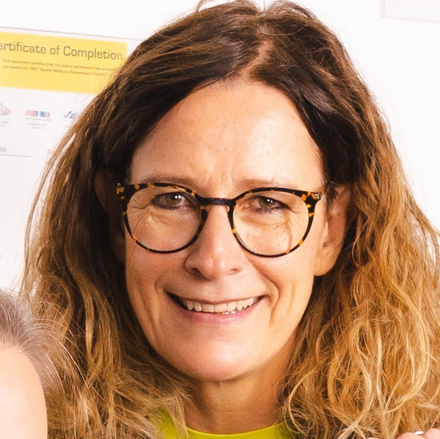 Andrea Pflüger, Trainerin für Fitness, Gesundheit und Sportrehabilitation. Portraitfoto