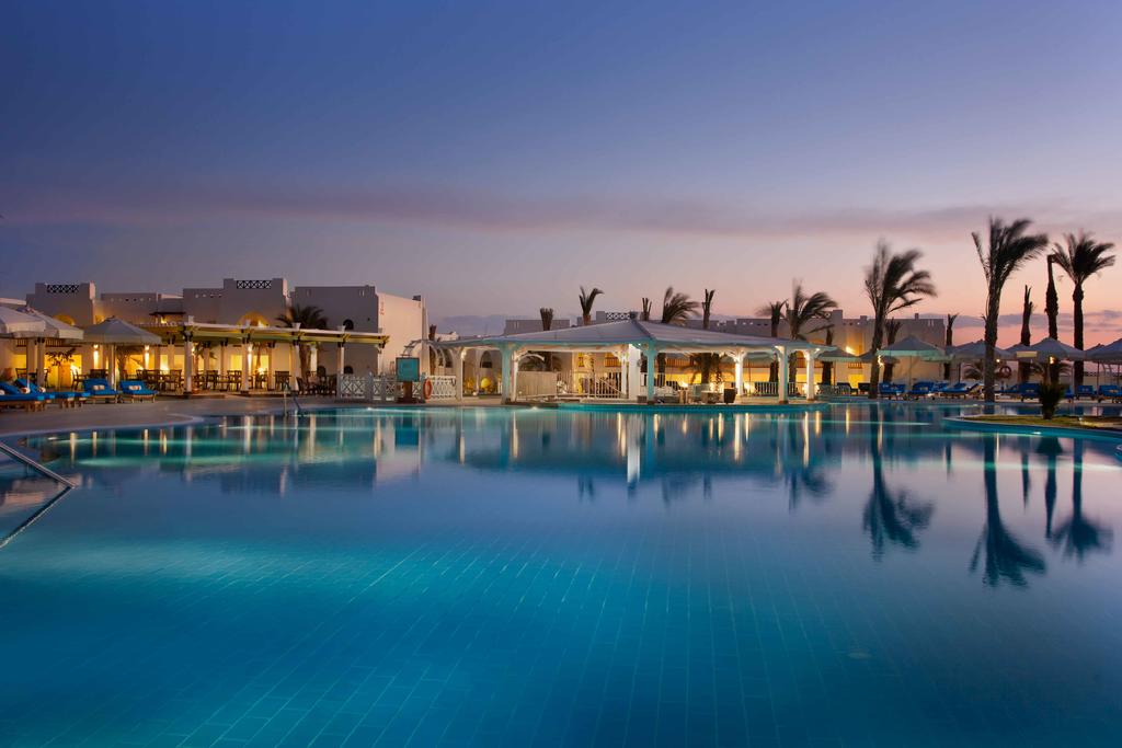 Hilton Nubian Resort, Marsa Alam, Mer Rouge, agence de voyage Egypte, agence de voyage Paris, voyage Egypte, séjour Egypte tout compris, hôtel Deluxe sur la mer rouge,