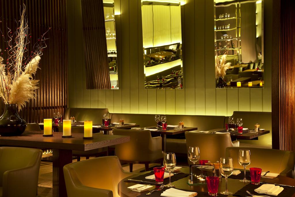 Conrad Cairo hôtel, hôtel vue Nil, agence de voyage  Egypte, voyage egypte, hôtel sur le Nil tout compris, voyage pas cher Egypte, agence de voyage Paris,