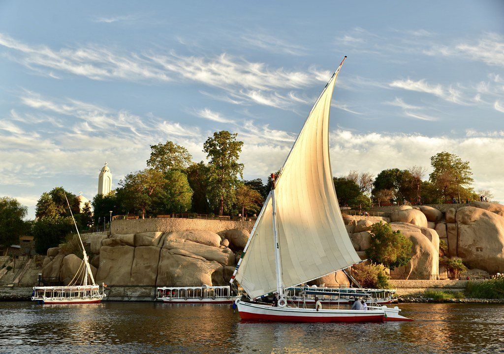 felouque sur le Nil, Assouan Egypte, croisière sur le Nil, Rives du Nil,