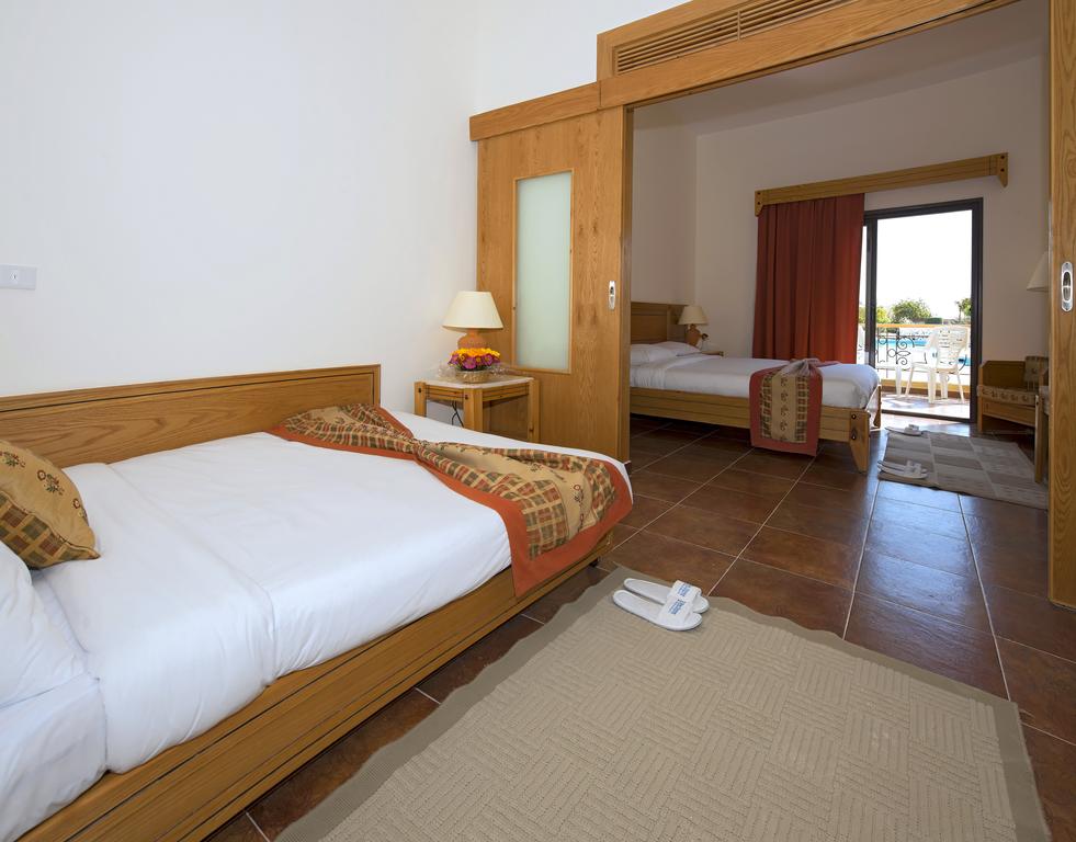suite, Three Corners Fayrouz Plaza Beach Resort, agence de voyage Paris, agence de voyage Egypte, voyage Egypte pas cher, Marsa Alam, mer rouge, hôtel Deluxe mer rouge, vue mer rouge, séjour tout compris mer rouge, hôtel Fayrouz Plaza,