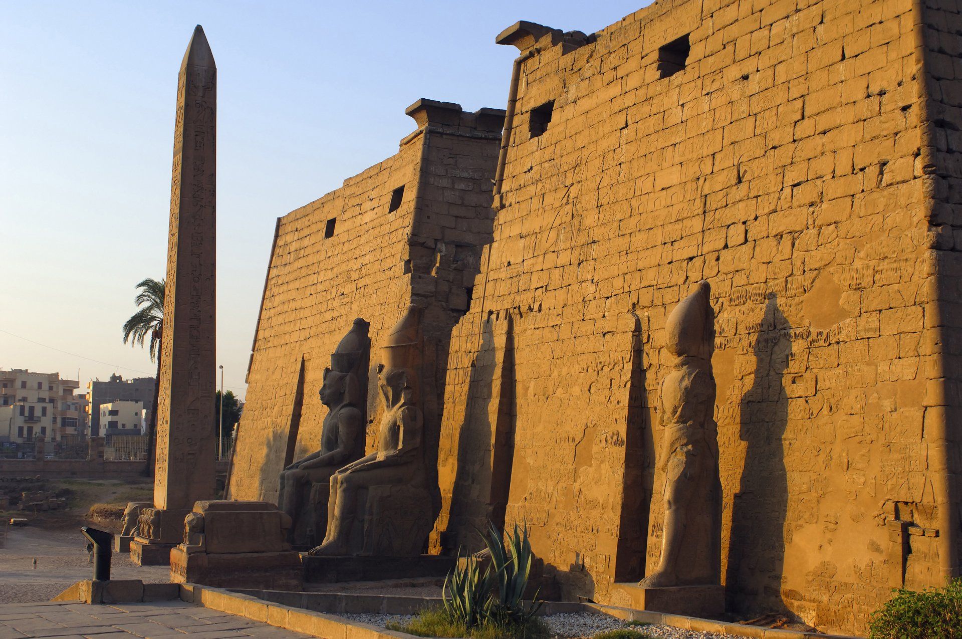 Temple de Louxor, agence de voyage Egypte, Louxor Egypte, croisière sur le Nil, 