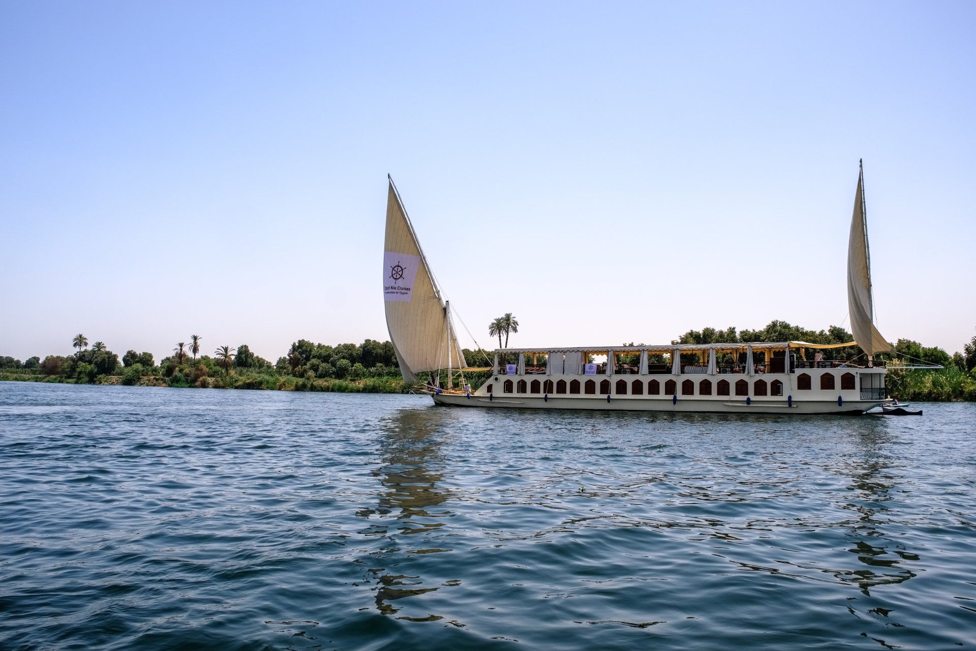 Dahabiya sur le Nil, Dahabiyat, agence de voyage egypte, croisière petit bateau Nil, croisière Privée Deluxe sur le Nil, agence de voyage Paris, Nil Louxor, Nil Assouan,