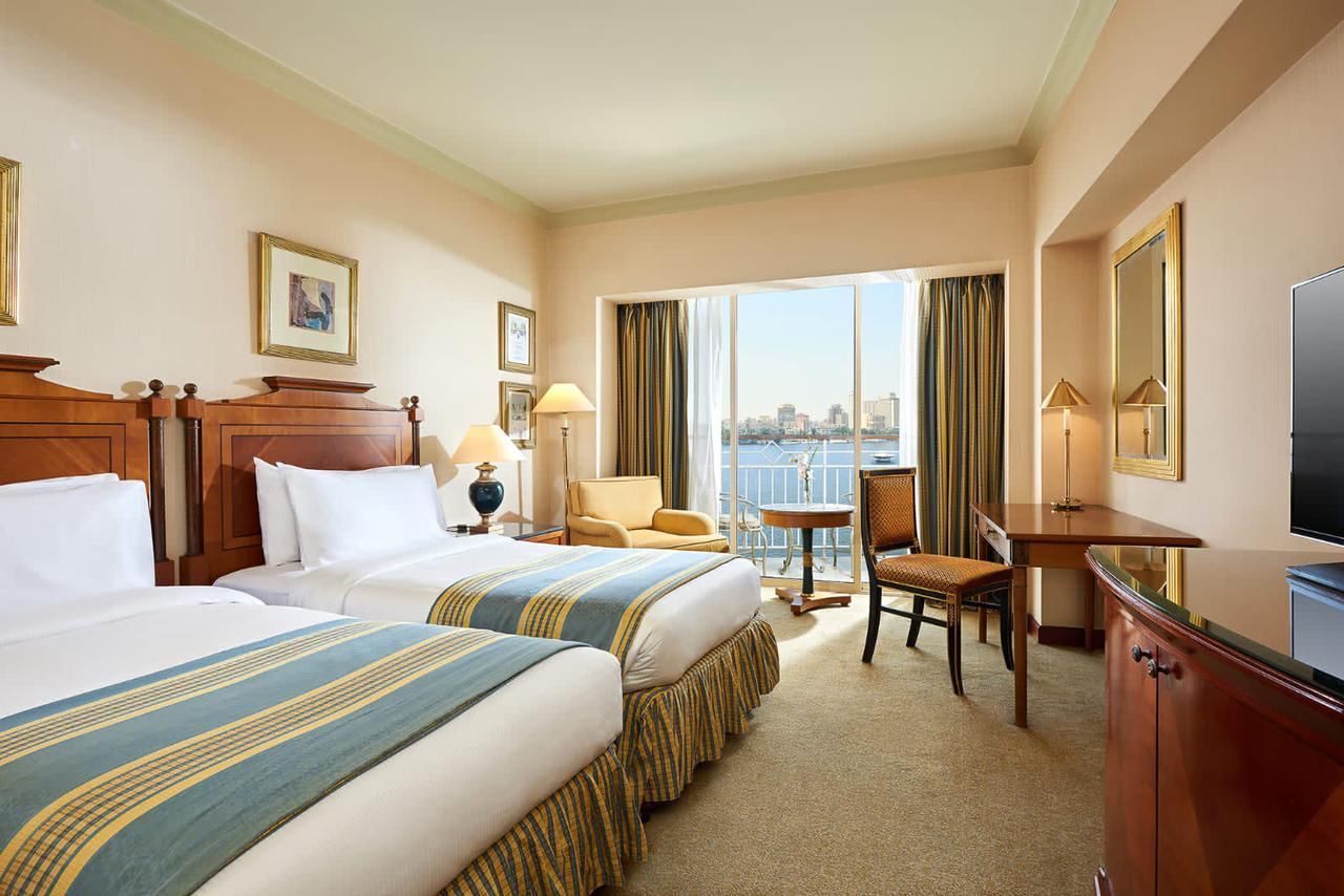 chambre double, Grand Nile Tower, hotel vue Nil, hôtel sur le Nil, hôtel Deluxe Caire, séjour Egypte tout compris,