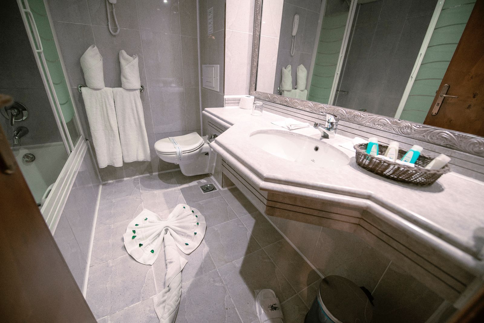 M/S Nile Story, croisière sur le Nil, agence de voyage Egypte, agence de voyage Paris, croisières Nil Egypte, Voyager en Egypte, voyage Egypte tout compris, séjour Egypte pas cher, Louxor, Assouan, Mini croisière sur le Nil, Mini croisière Egypte, Egypt Nile Cruises, Nile Aviation,