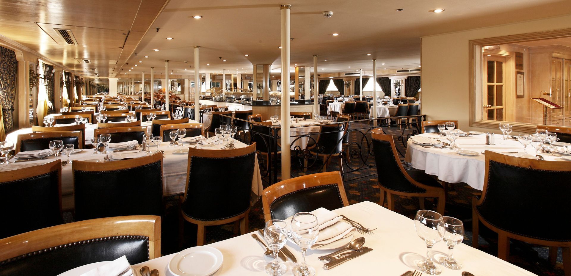 Jaz Crown Jewel, croisière sur le Nil, Bateau croisière Nil, bateau Deluxe sur le Nil, croisières Louxor, voyage Egypte pas cher, agence de voyage Egypte, Egypt Nile Cruises,