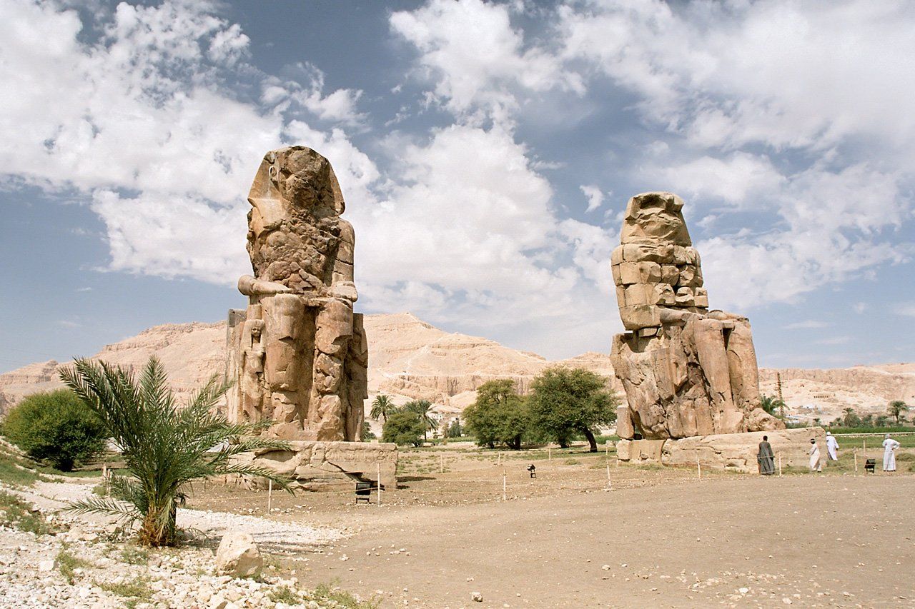 Colosses de Memnon, voyage Egypte,  Louxor Égypte,