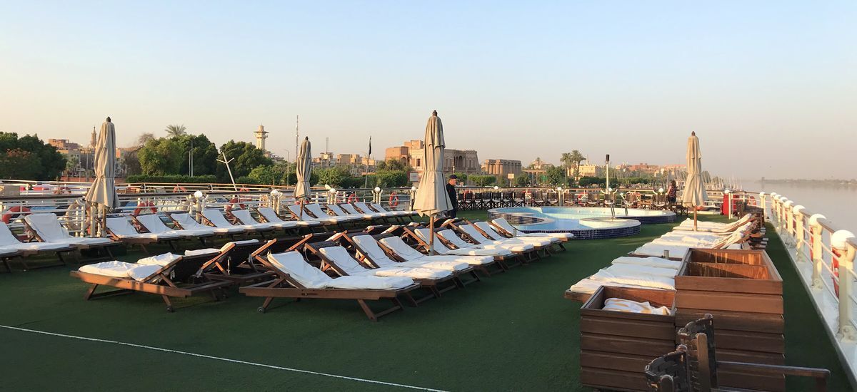 sundeck, M/S Concerto, bateau Deluxe sur le Nil, croisière sur le Nil, Louxor Egypte, voyage Egypte pas cher, agence de voyage Egypte, séjour Egypte pas cher,