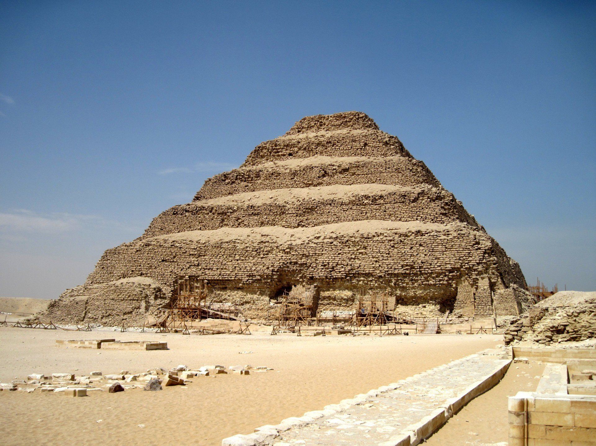 Pyramide de Djoser, croisière sur le Nil, Caire, hôtel Deluxe Caire, Visites du Caire,