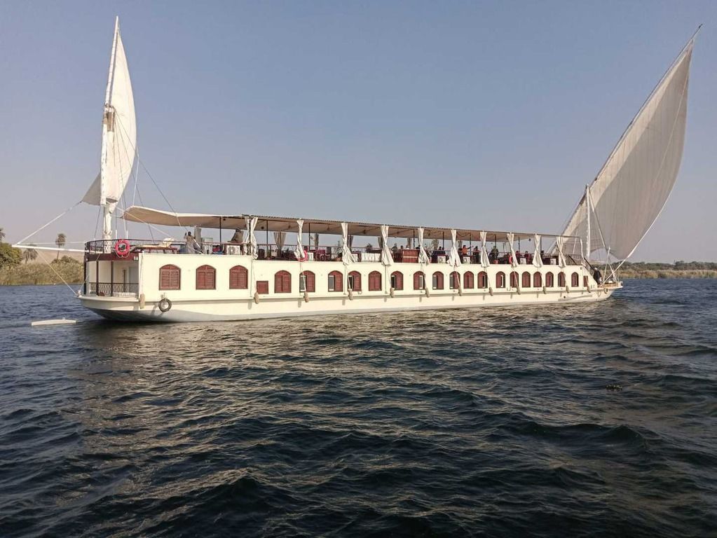 Dahabiya sur le Nil, Agence de voyage Paris, agence de voyage Egypte, croisiere sur le Nil en Dahabiya, Dahabieh nil cruise, voyage egypte pas cher, sejour egypte sur le Nil, voyage egypte tout compris, Nile Aviation, Egypt Nile Cruises, Louxor, Assouan,