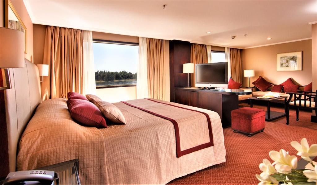 M/S Monarch, pont supérieur, croisière sur le Nil, Bateau croisière Nil, Bateau Deluxe Nil, Voyage Egypte, Séjour Egypte pas cher, croisière Deluxe Louxor,